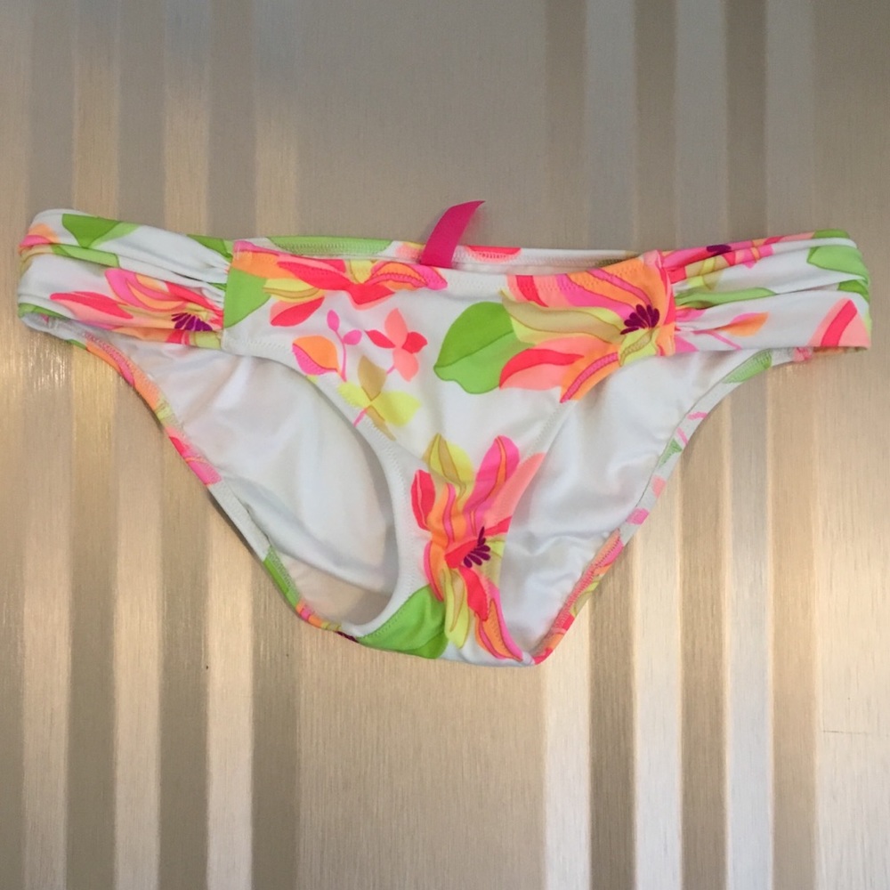 VS swim bottom